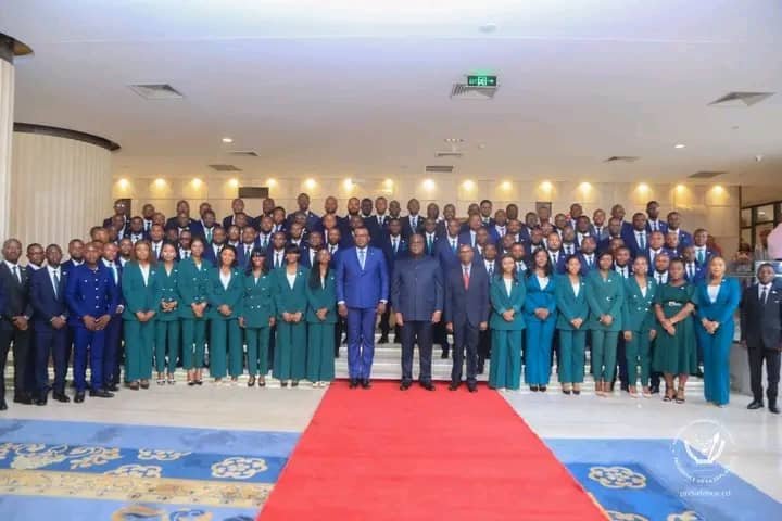 RDC : Félix-Antoine Tshisekedi Clôture la 8eme promotion de l’ENA  et lance la 9 ème Promotion RDC : Félix-Antoine Tshisekedi Clôture la 8eme promotion de l’ENA  et lance la 9 ème Promotion