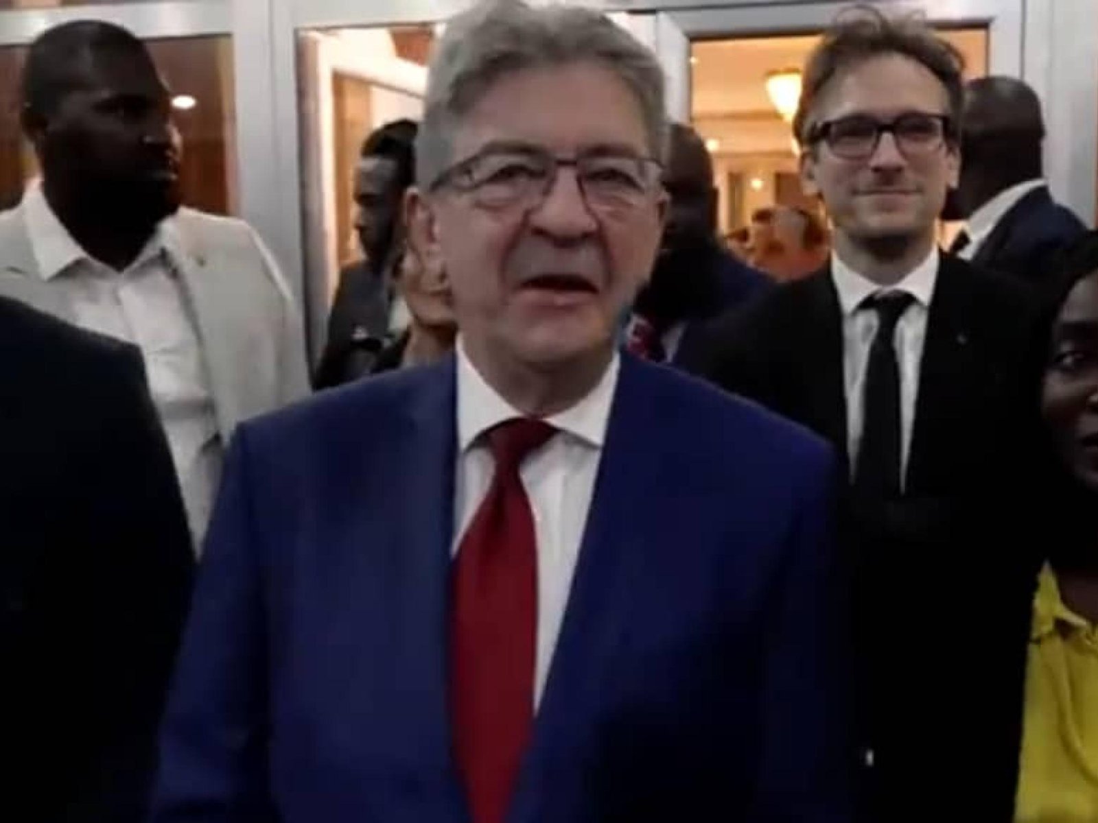 RDC : frustré de l’ingérence européenne aux affaires congolaises l’ opposant  français Jean-Luc Mélenchon invite les occidentaux à faire preuve d’humilité. RDC : frustré de l’ingérence européenne aux affaires congolaises l’ opposant  français Jean-Luc Mélenchon invite les occidentaux à faire preuve d’humilité.