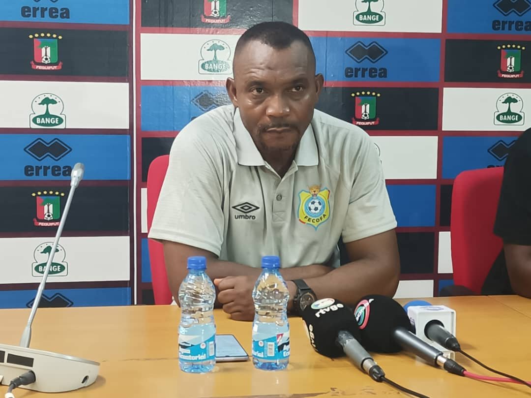 Eliminatoires CAN Féminine Maroc 2024 : Papy Kimoto jette l’éponge après qualification des léopards seniors dames Eliminatoires CAN Féminine Maroc 2024 : Papy Kimoto jette l’éponge après qualification des léopards seniors dames