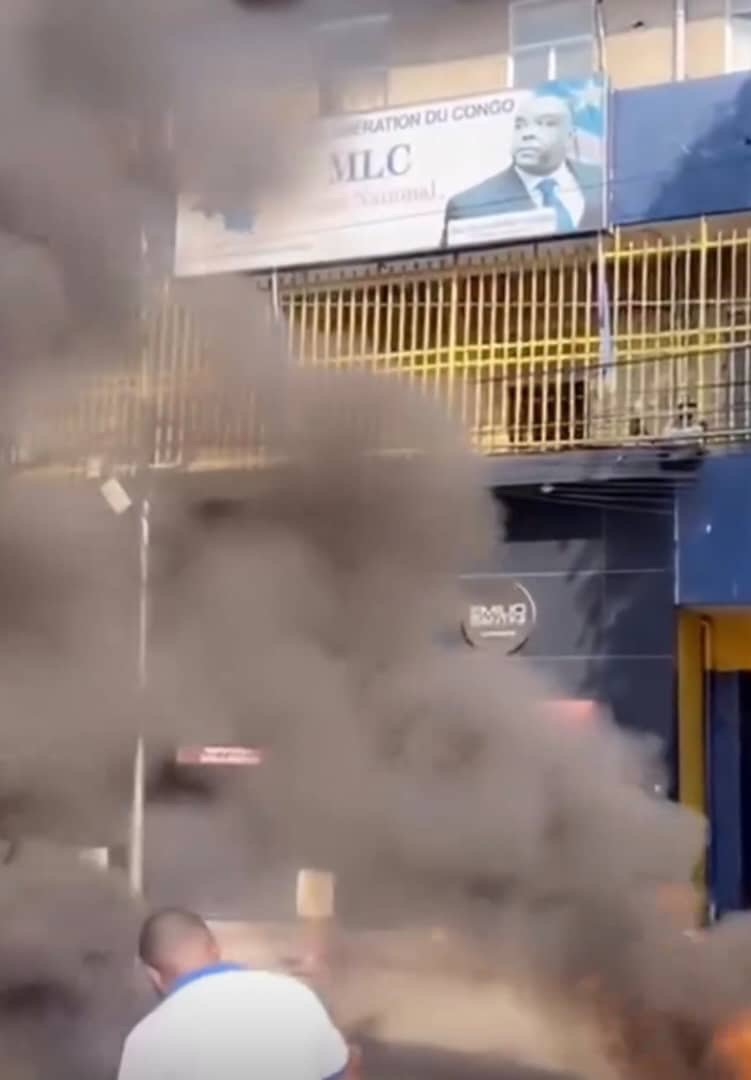 LA TENSION MONTE AU SEIN DE L’UNION SACREE A QUELQUES JOURS DE LA PRESTATION DE SERMENT DU CHEF DE L’ETAT FÉLIX TSHISEKEDI