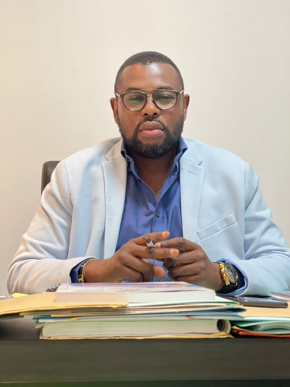 Publication provisoire des législatives : victime des graves irrégularités , Papy Bazego à l’assaut de la cour constitutionnelle pour réparation immédiate Publication provisoire des législatives : victime des graves irrégularités , Papy Bazego à l’assaut de la cour constitutionnelle pour réparation immédiate