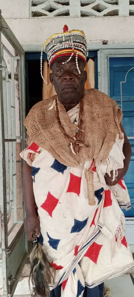 REELECTION DE FELIX TSHISEKEDI : LE CHEF COUTUMIER WELO KULU DIA YONA DE MATADI SOUTIEN UN MANDAT FRUCTUEUX REELECTION DE FELIX TSHISEKEDI : LE CHEF COUTUMIER WELO KULU DIA YONA DE MATADI SOUTIEN UN MANDAT FRUCTUEUX