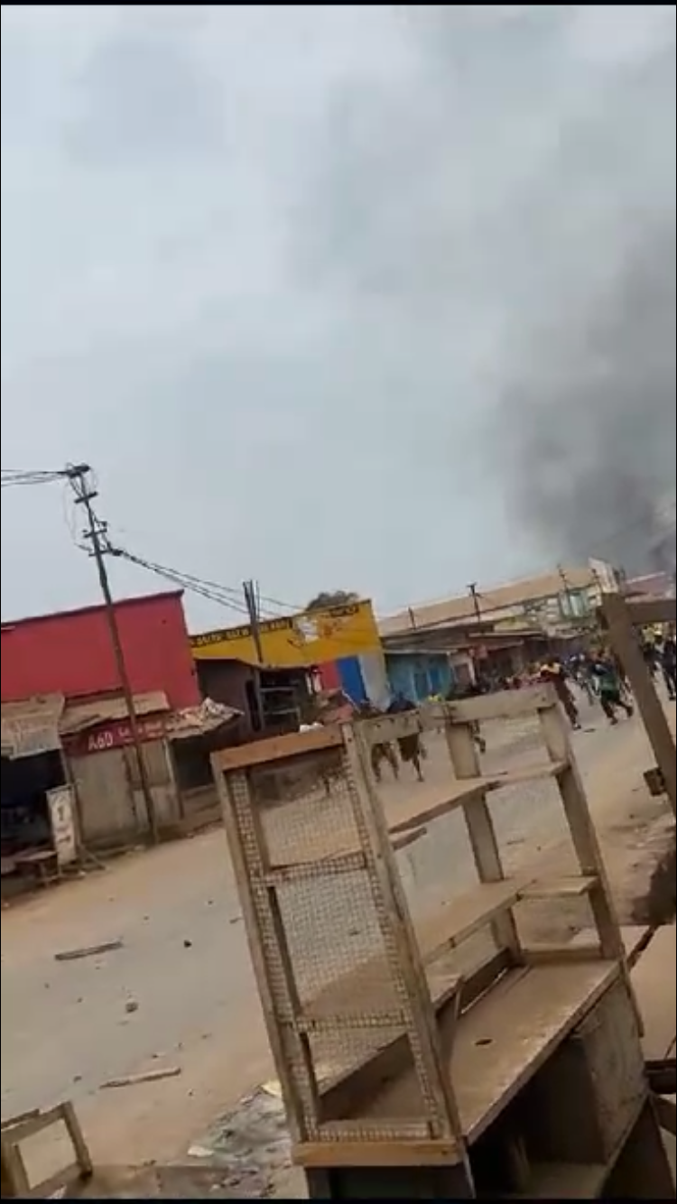 KONGO CENTRAL : QUE CACHE LE COUVRE -FEU DÉCRÉTÉ A KIMPESE ?