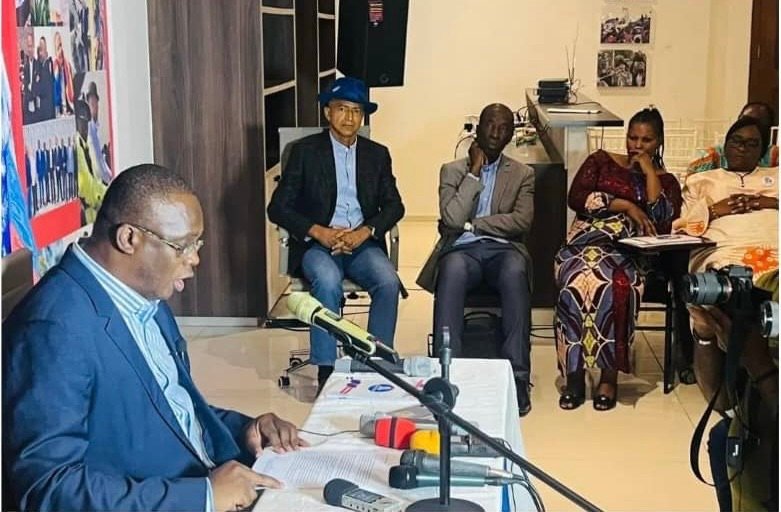 MOISE KATUMBI AUTORISE SES ELUS À SIEGER MOISE KATUMBI AUTORISE SES ELUS À SIEGER