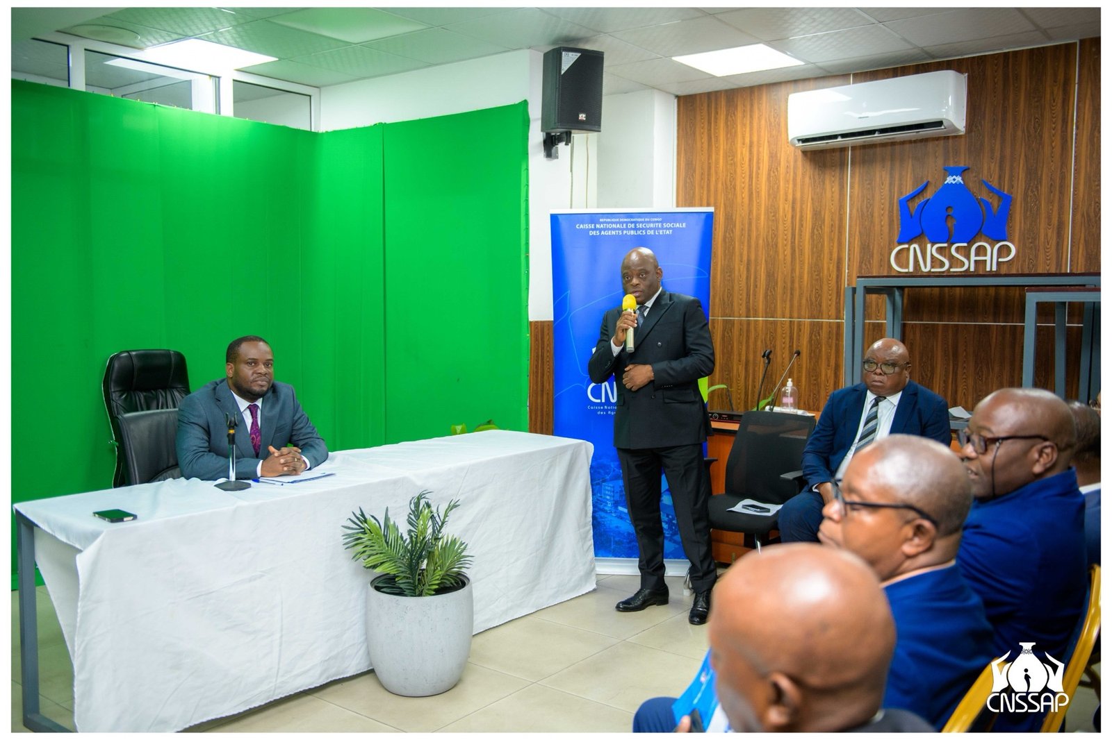 CNSSAP – INAP : L’INTERSYNDICALE NATIONALE DE L’ADMINISTRATION PUBLIQUE ÉDIFIÉE SUR LA GOUVERNANCE ET LE CONTRÔLE INTERNE DE LA CNSSAP PAR LE D.G JUNIOR MATA CNSSAP – INAP : L’INTERSYNDICALE NATIONALE DE L’ADMINISTRATION PUBLIQUE ÉDIFIÉE SUR LA GOUVERNANCE ET LE CONTRÔLE INTERNE DE LA CNSSAP PAR LE D.G JUNIOR MATA