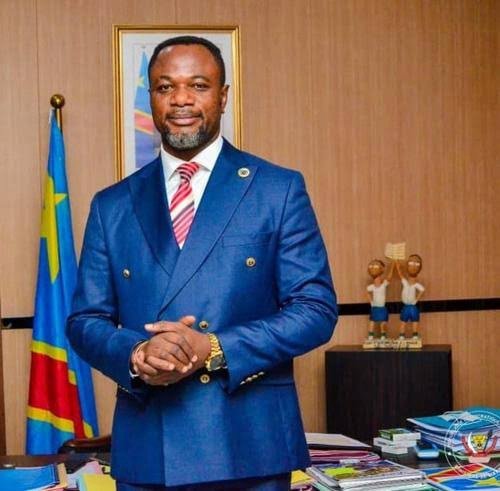 RDC : TONY MWABA SIGNE LA PREMIÈRE ERREUR DU PREMIER MANDAT NON CORRIGÉE DE FÉLIX TSHISEKEDI ! RDC : TONY MWABA SIGNE LA PREMIÈRE ERREUR DU PREMIER MANDAT NON CORRIGÉE DE FÉLIX TSHISEKEDI !