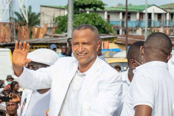… Soit disant dialogue entre le pouvoir et l’opposition:  » Ensemble non concerné… … Soit disant dialogue entre le pouvoir et l’opposition:  » Ensemble non concerné…