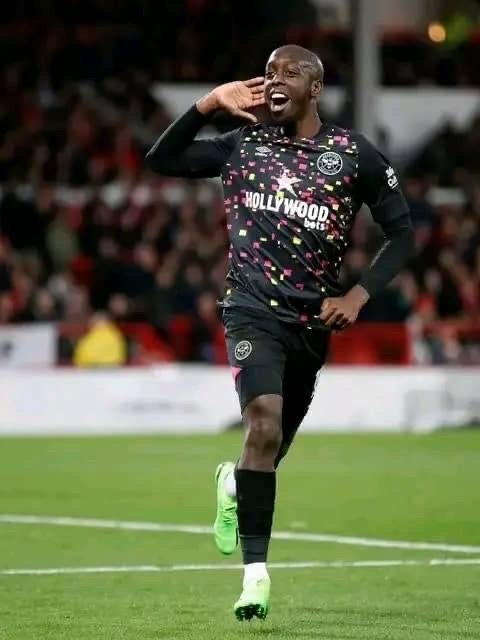 Football : Yoane Wissa sur le viseur du club turc de Fenerbahçe Football : Yoane Wissa sur le viseur du club turc de Fenerbahçe