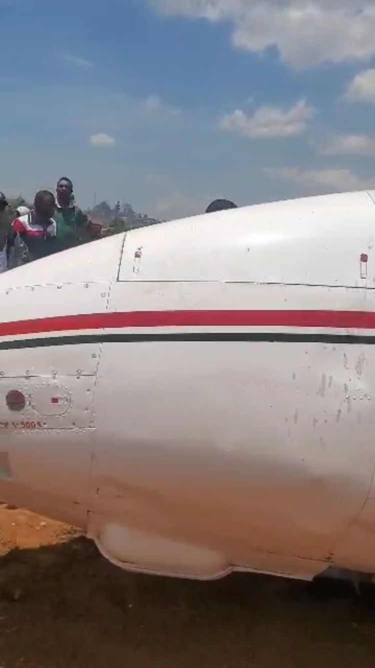 NORD KIVU : CRASH D’UN AÉRONEFS A BUTEMBO, AUCUNE PERTE EN VIE HUMAINE NORD KIVU : CRASH D’UN AÉRONEFS A BUTEMBO, AUCUNE PERTE EN VIE HUMAINE