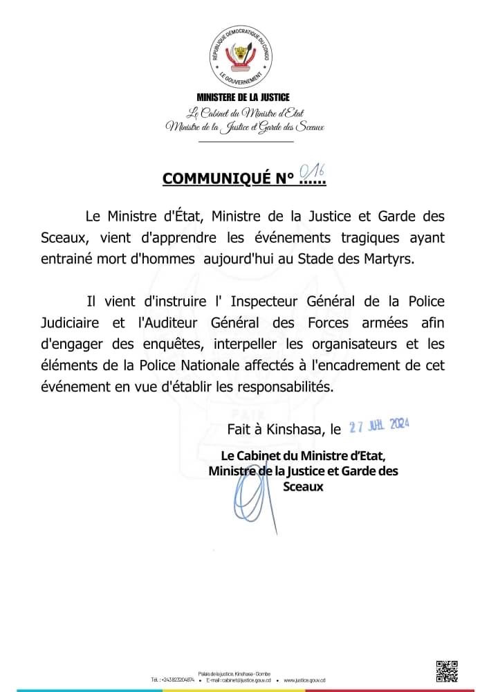 KINSHASA: LES RATÉS DU CONCERT DE MIKE KALAMBAYI À LA BASE DES MORTS ENREGISTRES KINSHASA: LES RATÉS DU CONCERT DE MIKE KALAMBAYI À LA BASE DES MORTS ENREGISTRES