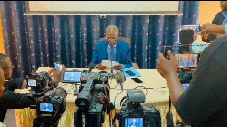RDC : IMBROGLIO À L’ UDPS, LE SÉNATEUR JONAS MUKAMBA INTERPELLE FÉLIX TSHISEKEDI RDC : IMBROGLIO À L’ UDPS, LE SÉNATEUR JONAS MUKAMBA INTERPELLE FÉLIX TSHISEKEDI