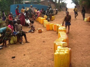 MANIEMA : LES ROBINETS À SEC SUITE À LA GRÈVE DES AGENTS DE LA REGIDESO ! MANIEMA : LES ROBINETS À SEC SUITE À LA GRÈVE DES AGENTS DE LA REGIDESO !