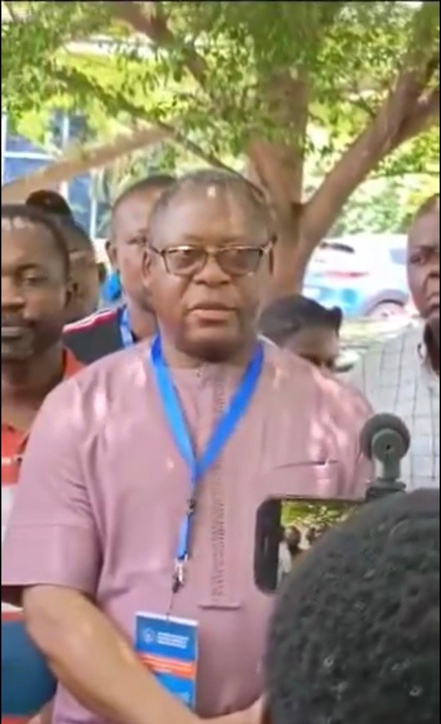 RDC : GRÈVE DANS LE SECTEUR PUBLIC, 44 JOURS DE TRAVAIL PERDUS CHEZ LES ENSEIGNANTS ET 3 CHEZ LES MÉDECINS…             RDC : GRÈVE DANS LE SECTEUR PUBLIC, 44 JOURS DE TRAVAIL PERDUS CHEZ LES ENSEIGNANTS ET 3 CHEZ LES MÉDECINS…