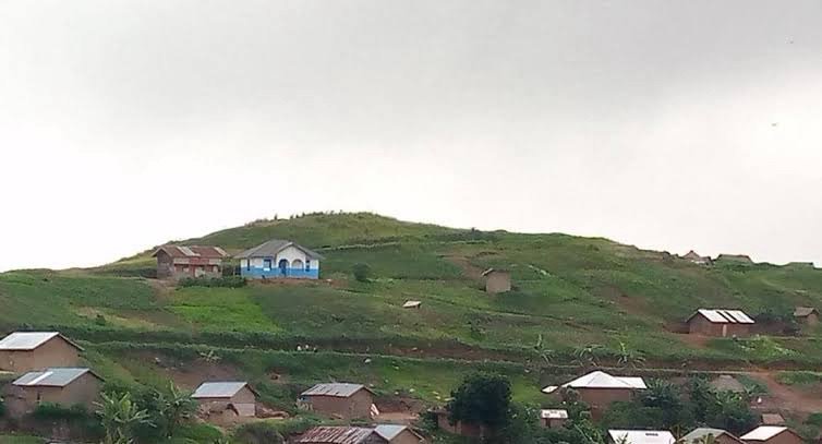 NORD KIVU : L ‘ AGGLOMERATION DE KAMANDI DÉSORMAIS SOUS CONTRÔLE DES REBELLES M 23         NORD KIVU : L ‘ AGGLOMERATION DE KAMANDI DÉSORMAIS SOUS CONTRÔLE DES REBELLES M 23