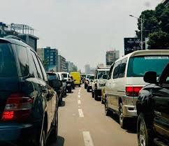 KINSHASA: LEVÉE DE LA CIRCULATION ALTERNÉE SUR POIDS LOURDS… KINSHASA: LEVÉE DE LA CIRCULATION ALTERNÉE SUR POIDS LOURDS…