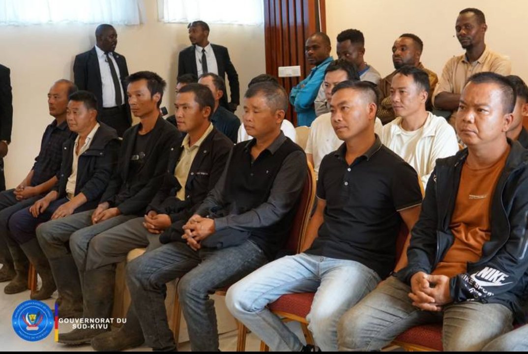 SUD KIVU : UN SCANDALE DE PLUS, 17 CHINOIS ARRÊTÉS POUR EXPLOITATION ILLÉGAUX DE L’OR LIBÉRÉS SUR ORDRE DE KINSHASA ! SUD KIVU : UN SCANDALE DE PLUS, 17 CHINOIS ARRÊTÉS POUR EXPLOITATION ILLÉGAUX DE L’OR LIBÉRÉS SUR ORDRE DE KINSHASA !