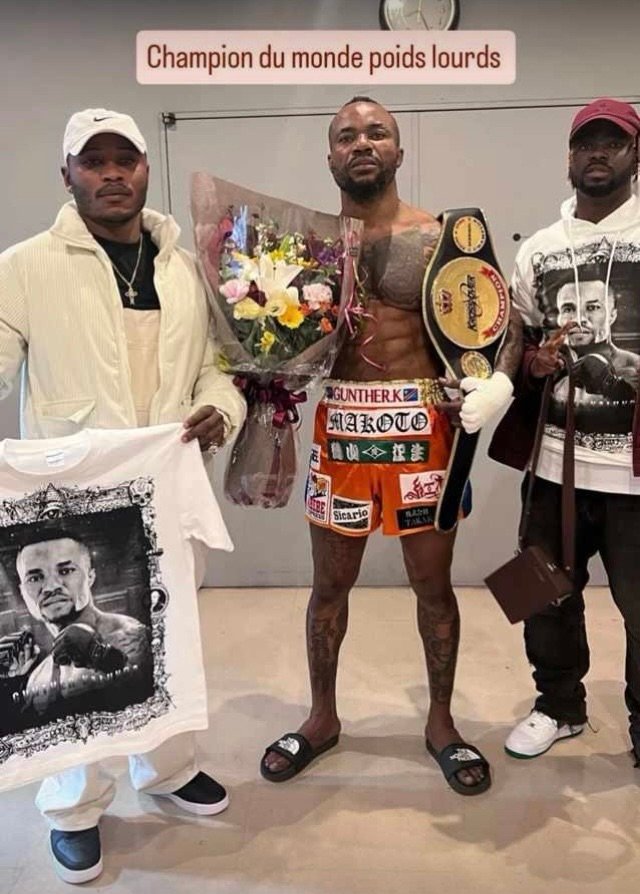 SPORTS : C’EST LA RDC QUI DÉTIENT DESORMAIS LE TITRE MONDIAL POIDS LOURDS KICK BOXING GRÂCE À LA VICTOIRE DE GUNTHER KALUNDA AU JAPON ! SPORTS : C’EST LA RDC QUI DÉTIENT DESORMAIS LE TITRE MONDIAL POIDS LOURDS KICK BOXING GRÂCE À LA VICTOIRE DE GUNTHER KALUNDA AU JAPON !