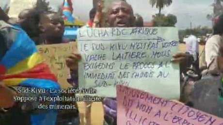 SUD KIVU : EN SIT IN, LES JEUNES DU SUD KIVU DISENT NON AU TRANSFERT DE 3 CHINOIS À KINSHASA !  SUD KIVU : EN SIT IN, LES JEUNES DU SUD KIVU DISENT NON AU TRANSFERT DE 3 CHINOIS À KINSHASA !