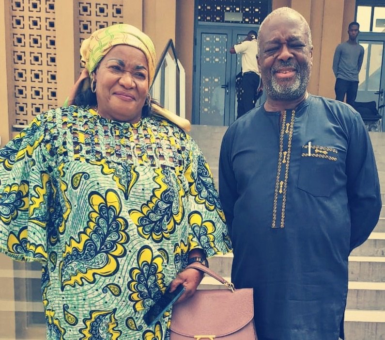 RDC/CULTURE: MARIE ROSE LUZOLO dit MÈRE AMAZONE EN VISITE DE TRAVAIL AU CENTRE CULTUREL ET ARTISTIQUE EN MARGE DE 4 JOURS D’HOMMAGES À PAPA WEMBA RDC/CULTURE: MARIE ROSE LUZOLO dit MÈRE AMAZONE EN VISITE DE TRAVAIL AU CENTRE CULTUREL ET ARTISTIQUE EN MARGE DE 4 JOURS D’HOMMAGES À PAPA WEMBA