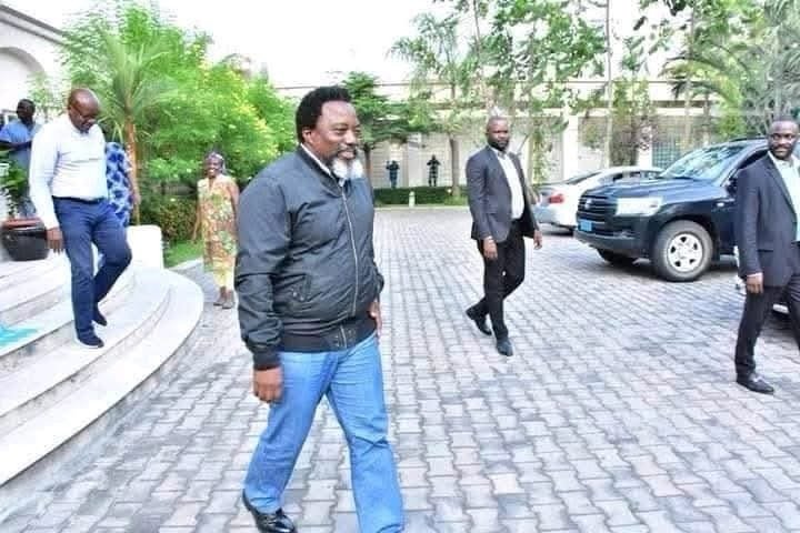 RDC : Des Poursuites judiciaires contre Joseph Kabila, le gouvernement prêt à violer la loi portant statut des anciens Présidents ? RDC : Des Poursuites judiciaires contre Joseph Kabila, le gouvernement prêt à violer la loi portant statut des anciens Présidents ?