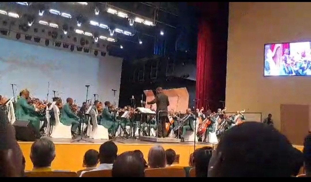 RDC/CULTURE : SOIRÉE MÉMORABLE AU CENTRE CULTUREL ET ARTISTIQUE AVEC L’ORCHESTRE SYMPHONIQUE KIMBANGUSTE RDC/CULTURE : SOIRÉE MÉMORABLE AU CENTRE CULTUREL ET ARTISTIQUE AVEC L’ORCHESTRE SYMPHONIQUE KIMBANGUSTE