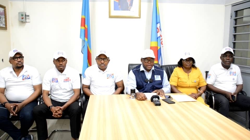 RDC : PAIE DES MÉDECINS DES SERVICES PUBLICS DE L’ ETAT MEMBRES DU SYNAMED DÉNONCENT L’INSTABILITE …  RDC : PAIE DES MÉDECINS DES SERVICES PUBLICS DE L’ ETAT MEMBRES DU SYNAMED DÉNONCENT L’INSTABILITE …