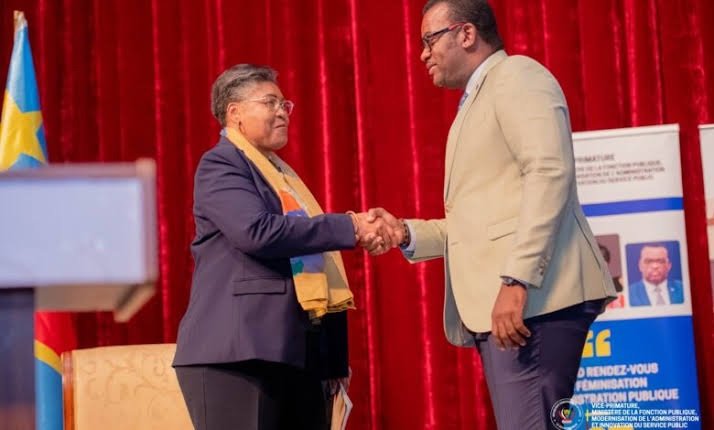 RDC : Ier MAI SANS SALAIRE POUR LES FONCTIONNAIRES DE L’ETAT RDC : Ier MAI SANS SALAIRE POUR LES FONCTIONNAIRES DE L’ETAT