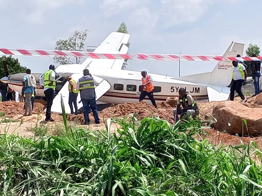 RDC : UN AVION SORT DE LA PISTE SANS FAIRE DE VICTIME À BUNIA RDC : UN AVION SORT DE LA PISTE SANS FAIRE DE VICTIME À BUNIA