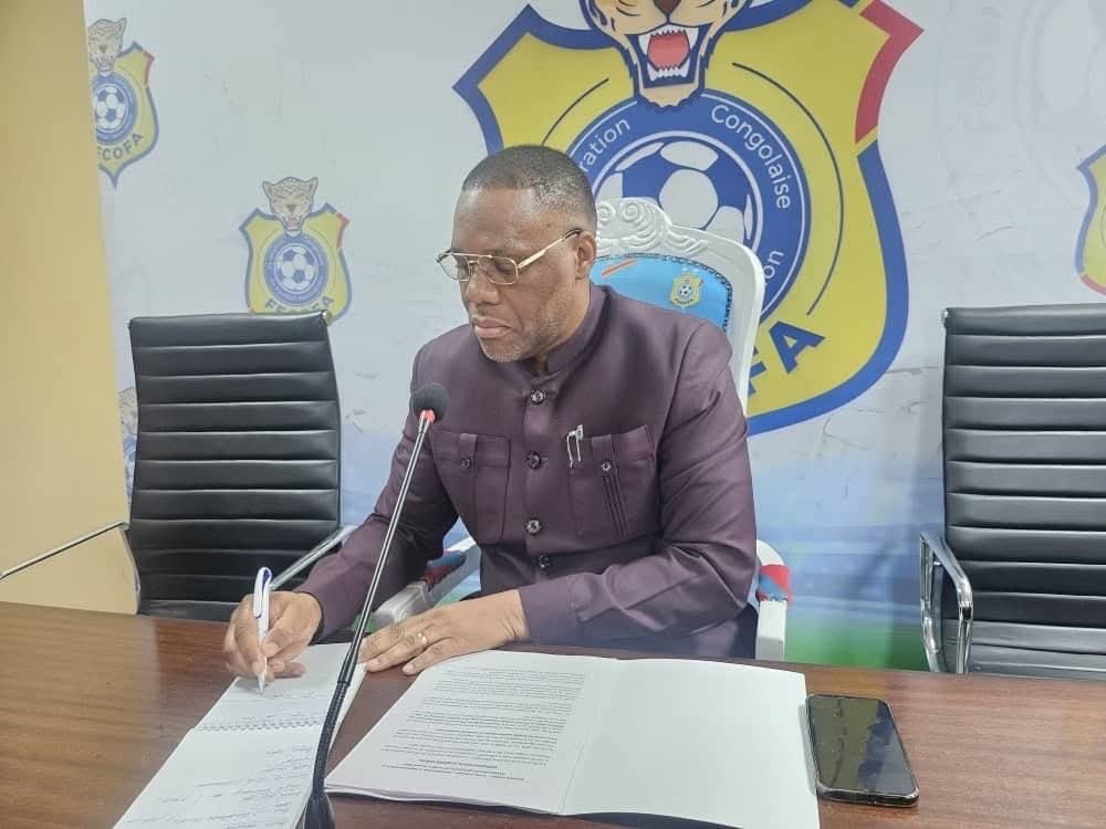 RDC / SPORT : QUE CACHE L’ ABSENCE DE MAZEMBE A LA DERNIÈRE RÉUNION DU CONOR ? RDC / SPORT : QUE CACHE L’ ABSENCE DE MAZEMBE A LA DERNIÈRE RÉUNION DU CONOR ?