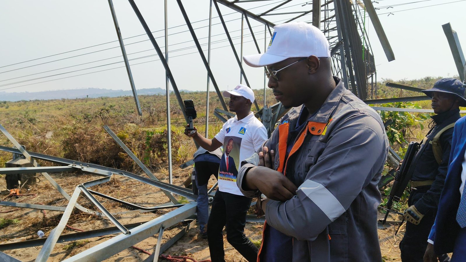 SNEL SA : Le DG Teddy Lwamba S’imprègne des Réalités du Terrain à l’Aéroport de Ndjili et à Kimpoko SNEL SA : Le DG Teddy Lwamba S’imprègne des Réalités du Terrain à l’Aéroport de Ndjili et à Kimpoko