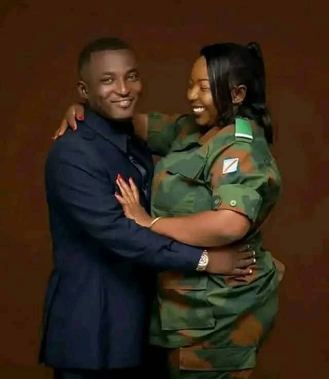 RDC : AFFAIRE ADJUDANT SARA ABABI SUR TikTok , LE TRIBUNAL INFLIGE UNE PEINE D’UN AN AVEC SURSIS À L’ACCUSEE RDC : AFFAIRE ADJUDANT SARA ABABI SUR TikTok , LE TRIBUNAL INFLIGE UNE PEINE D’UN AN AVEC SURSIS À L’ACCUSEE