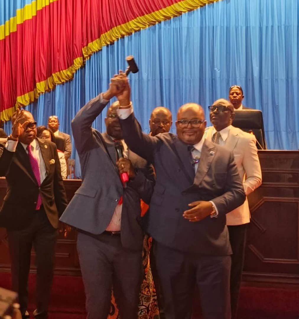 RDC : L’ÉLECTION D’AIMÉ BOJI OUVRE LA VOIE À UNE DICTATURE QUI NE DIT PAS SON NOM , AVEC DES ÉLUS NATIONAUX AUX ALLURES DES MOUTONS DE PÂTURE MÉNÉS À L’ABATTOIR… RDC : L’ÉLECTION D’AIMÉ BOJI OUVRE LA VOIE À UNE DICTATURE QUI NE DIT PAS SON NOM , AVEC DES ÉLUS NATIONAUX AUX ALLURES DES MOUTONS DE PÂTURE MÉNÉS À L’ABATTOIR…