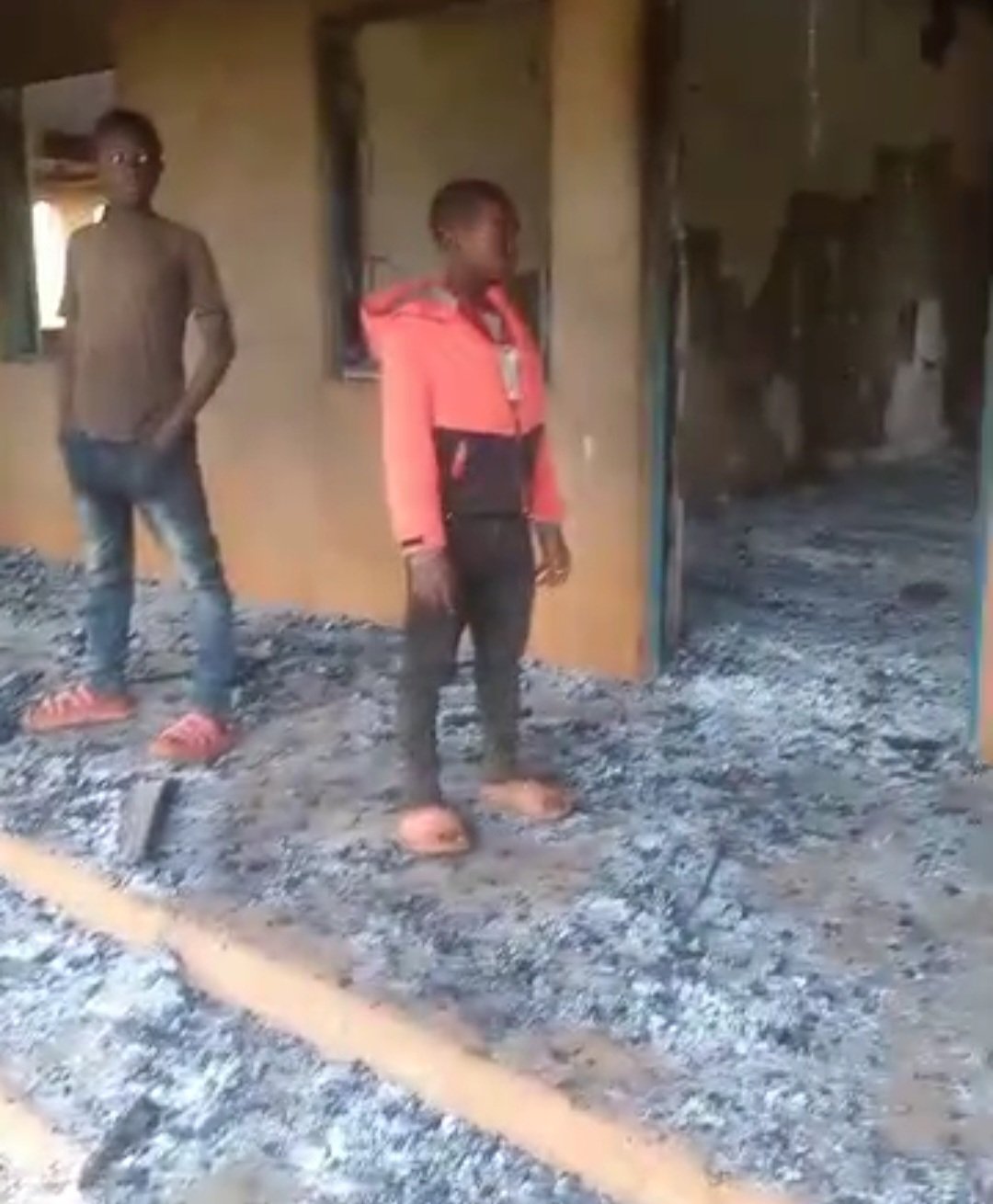 RDC : NORD-KIVU-NOUVEAU MASSACRE DES ADF À LUBERO RDC : NORD-KIVU-NOUVEAU MASSACRE DES ADF À LUBERO