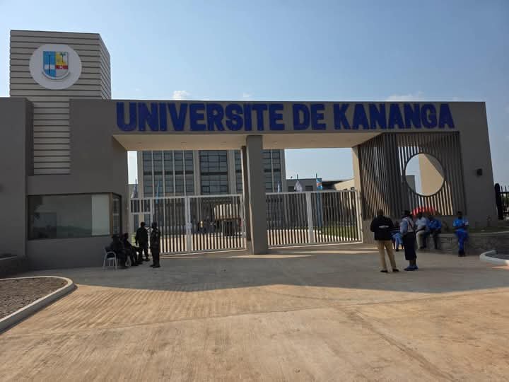 RDC : L’UNIVERSITE DE KANANGA OUVRE SES PORTES APRES 4 ANS DE TRAVAUX RDC : L’UNIVERSITE DE KANANGA OUVRE SES PORTES APRES 4 ANS DE TRAVAUX