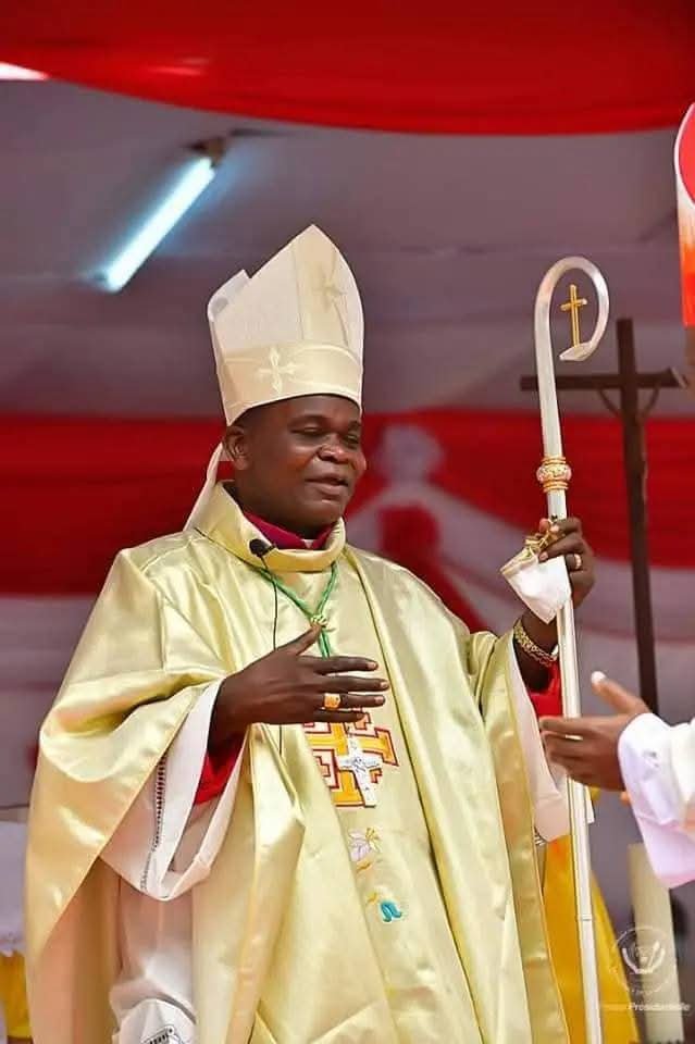 RDC : ÂGÉ DE 67 ANS,&nbsp; MONSEIGNEUR BERNARD FANSAKA BINIAMA RENONCE A SES FONCTIONS D&rsquo;ÉVÊQUE DU DIOCÈSE DE POPOKABAKA