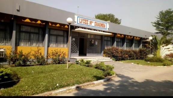 RDC : LYCÉE SHAUMBA ,  L&rsquo;EGLISE PROTESTANTE RESSUSCITE SES VIEUX DÉMONS DANS LA LUTTE CONTRE LA GRATUITÉ DE L’ENSEIGNEMENT EN MAJORANT LES FRAIS SCOLAIRES À 51%
