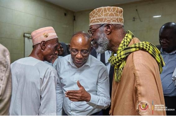 Pari gagné pour Guillaume Ngefa : Célébration de la prière de clôture de Ramadan, ce 20 mars 2026, sans incident !!!! Pari gagné pour Guillaume Ngefa : Célébration de la prière de clôture de Ramadan, ce 20 mars 2026, sans incident !!!!