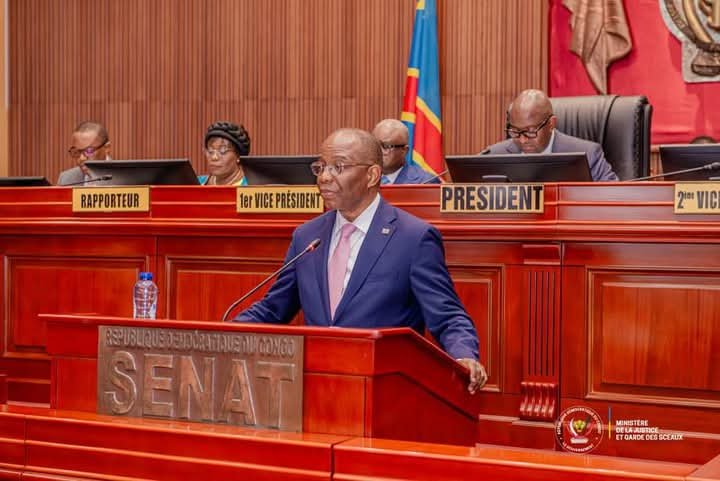 RDC : INSTAURATION DU PERMIS DE CULTE , GUILLAUME NGEFA CONTREDIT CONSTANT MUTAMBA&nbsp;