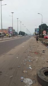 RDC : Psychose à Kinshasa, pas d’école, circulation timide dans certains coins, magasins fermés<br width=