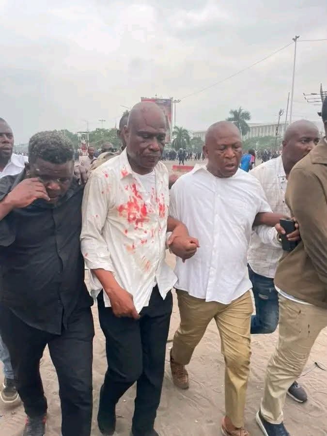 RDC : SIT –&nbsp; IN DE L&rsquo;OPPOSITION , FAYULU VISIBLEMENT TOUCHÉ&nbsp; ET LE SIÈGE D&rsquo;ECIDE VANDALILISÉ