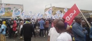 RDC/KINSHASA : TENSION AUX ALENTOURS DU SIÈGE DU PARTI ECIDE DE MARTIN FAYULU CE VENDREDI EN MARGE DU SIT-IN DE L’OPPOSITION