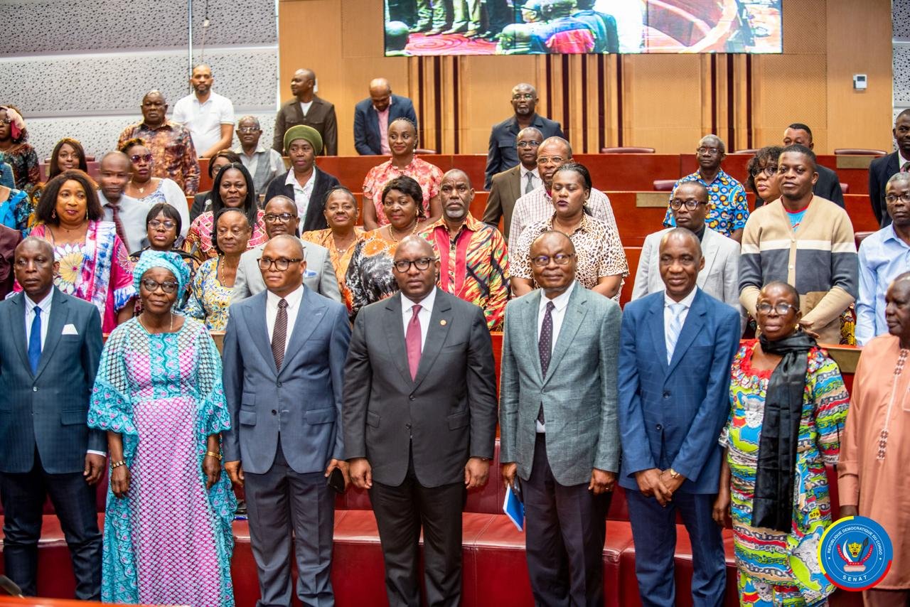 AU SÉNAT, SAMA LUKONDE PROCÈDE AU LANCEMENT DU SÉMINAIRE DES AGENTS ADMINISTRATIFS