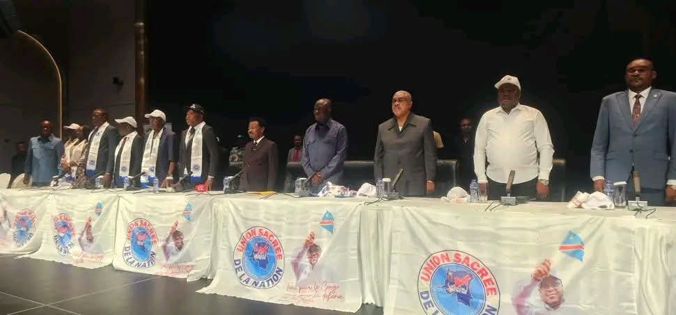 RDC : PROJET DE LA RÉVISION CONSTITUTIONNELLE, L&rsquo; UNION SACREE ACCUSE LA CENCO SUBVERSION