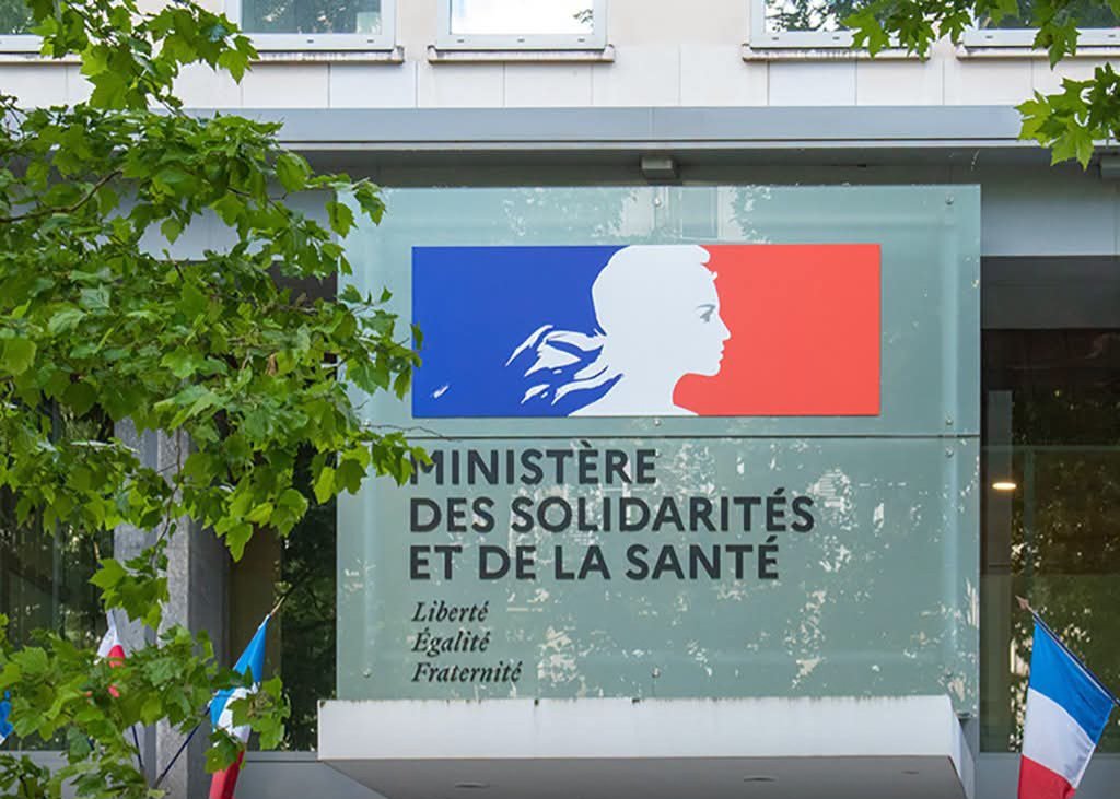 RDC : PREMIER CAS D’EBOLA DÉTECTÉ EN FRANCE RDC : PREMIER CAS D’EBOLA DÉTECTÉ EN FRANCE