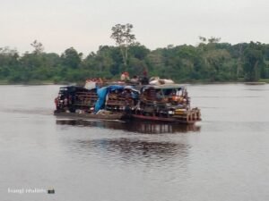 RDC / TSHOPO : DES MORTS ET DES DISPARUS APRÈS&nbsp; NAUFRAGE D&rsquo;UNE BALEINIERE À QUELQUES KILOMÈTRES DE KISANGANI