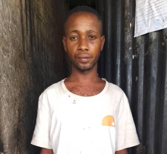 RDC/ KWANGO : BAWILE KIPOYO ZEDOL , MILITAIRE 2ÈME CLASSE DES FARDC ARRÊTÉ POUR MEURTRE D’ UN CIVIL RDC/ KWANGO : BAWILE KIPOYO ZEDOL , MILITAIRE 2ÈME CLASSE DES FARDC ARRÊTÉ POUR MEURTRE D’ UN CIVIL