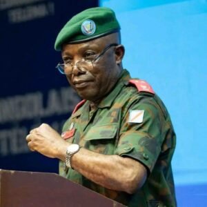 RDC : LE GÉNÉRAL-MAJOR EKENGE BOMUSA EFOMI SYLVAIN REPREND SES FONCTIONS DE PORTE-PAROLE DES FARDC