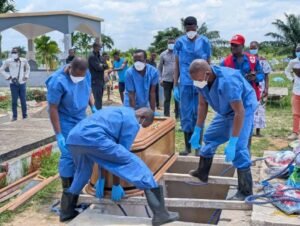 RDC : DOCTEUR KINGOMBE VICTOR, SUR LA LISTE DES MÉDECINS EMPORTÉS PAR EBOLA