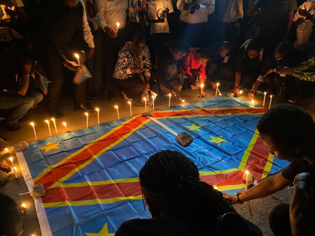 RDC / KINSHASA : UNE NUIT DE BOUGIES EN MÉMOIRE DES VICTIMES DES ATROCITÉS DANS L&rsquo;EST DU PAYS