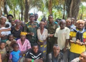 RDC / KWILU : LES FARDC SENSIBILISENT LES COMMUNAUTÉS DE KAHUNDI ET MAMPUNGU A TITRE PRÉVENTIF